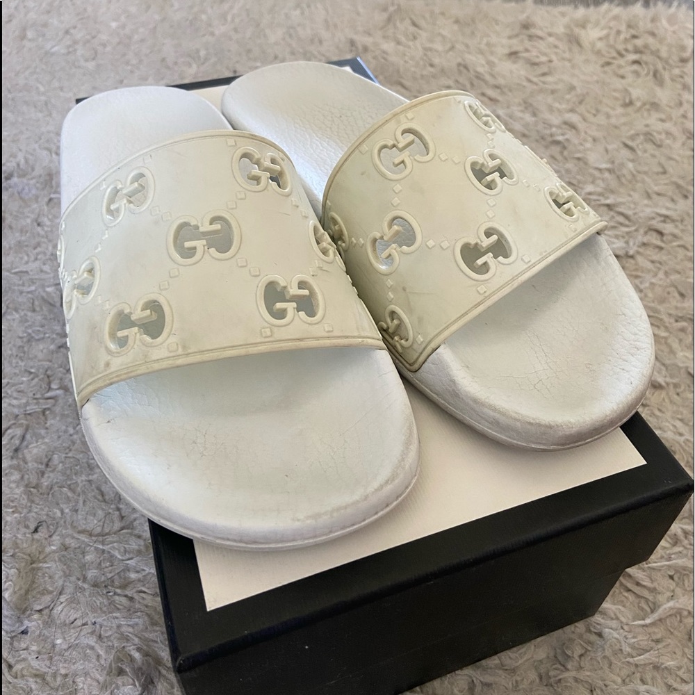 Gucci slides